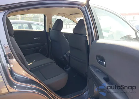 2019 Honda Hr-V Lx z USA, uszkodzony, nr VIN 3CZRU6H30KG702860